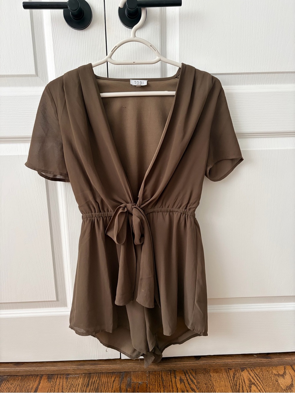 TOBI Brown Tie-Front Camisole Romper